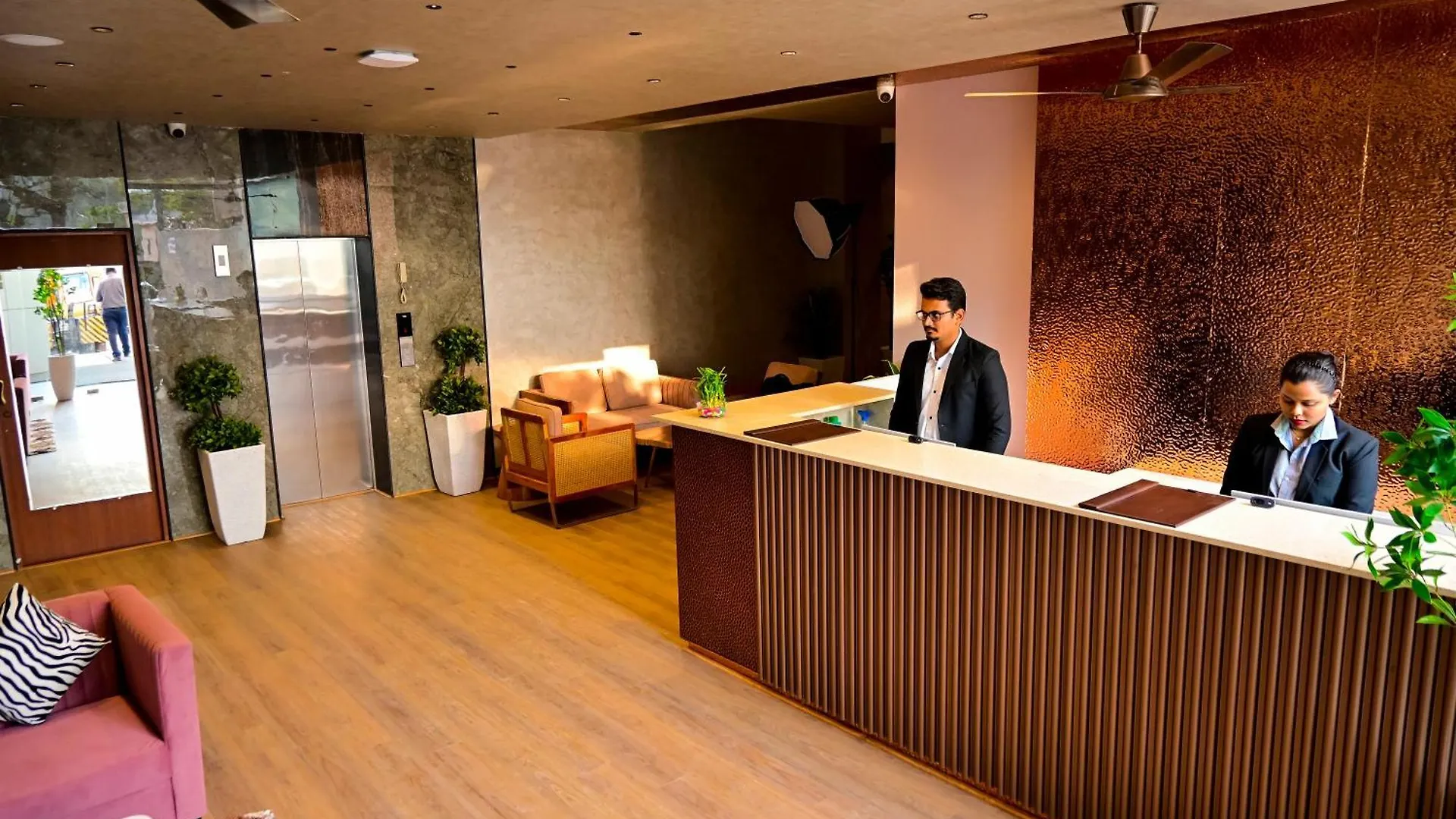 Hotel Tgi Livancia Hillside Mysore